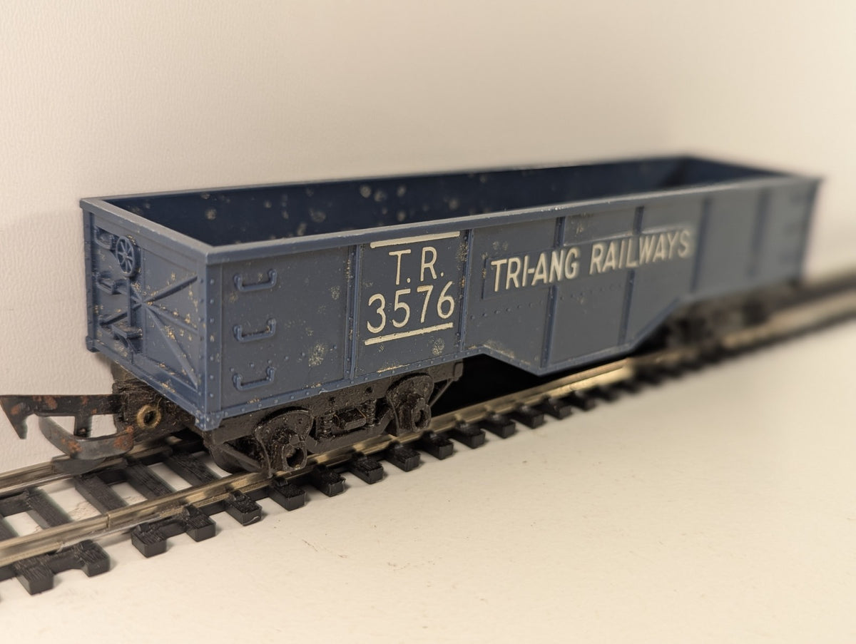 Tri-ang R116 OO Gauge Gondola Wagon TR3576