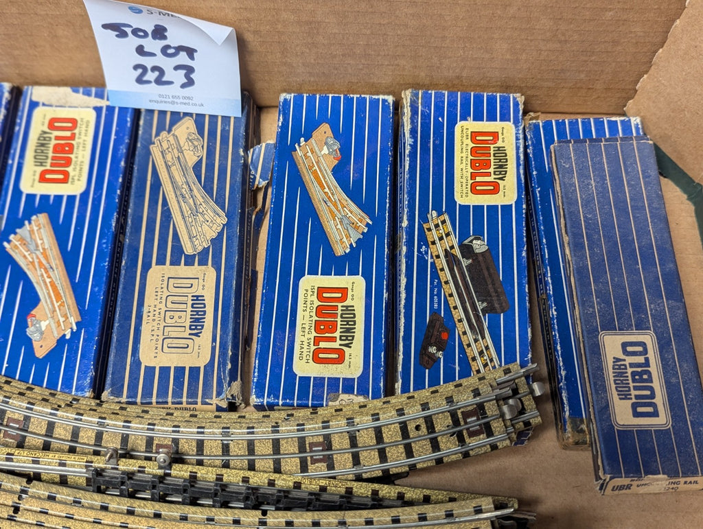 Hornby Dublo OO Gauge 3-Rail Job Lot of Model Railway Track