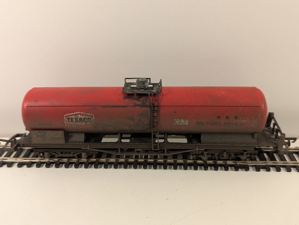 Lima Texaco Milford Haven Bogie Tanker Weathered