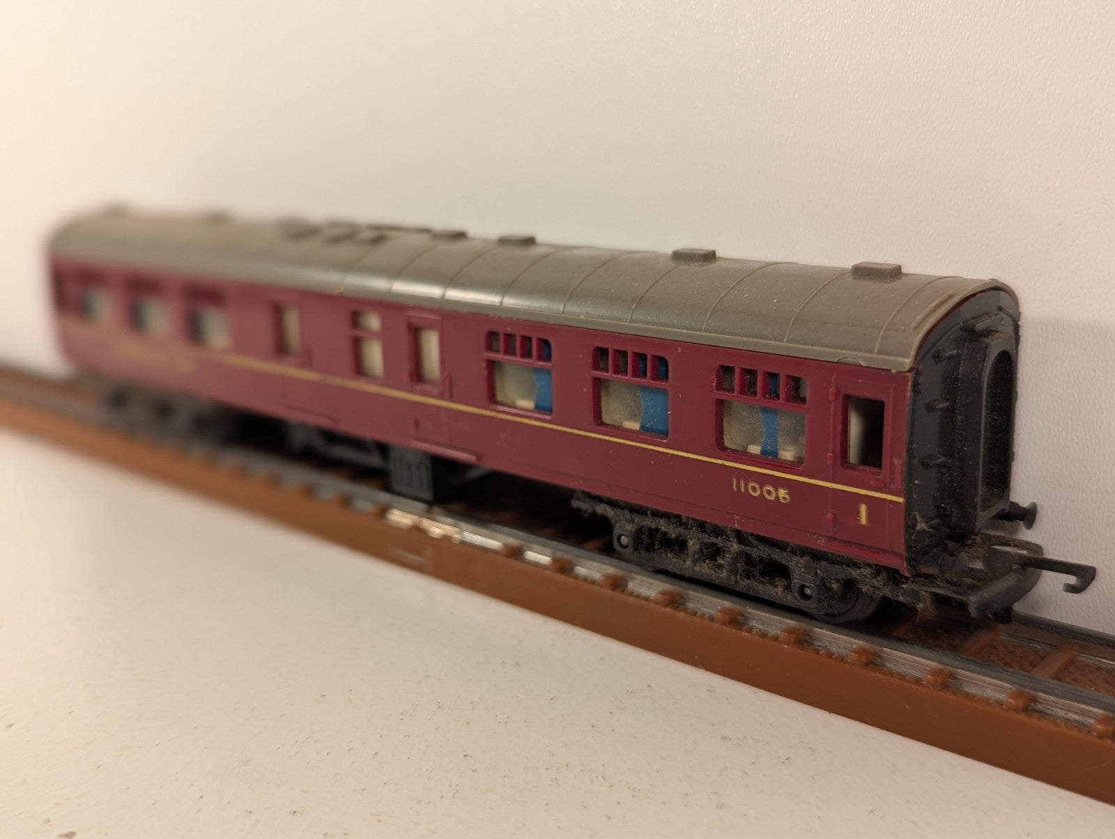 Tri-ang Restaurant Coach TT Gauge - Boxed