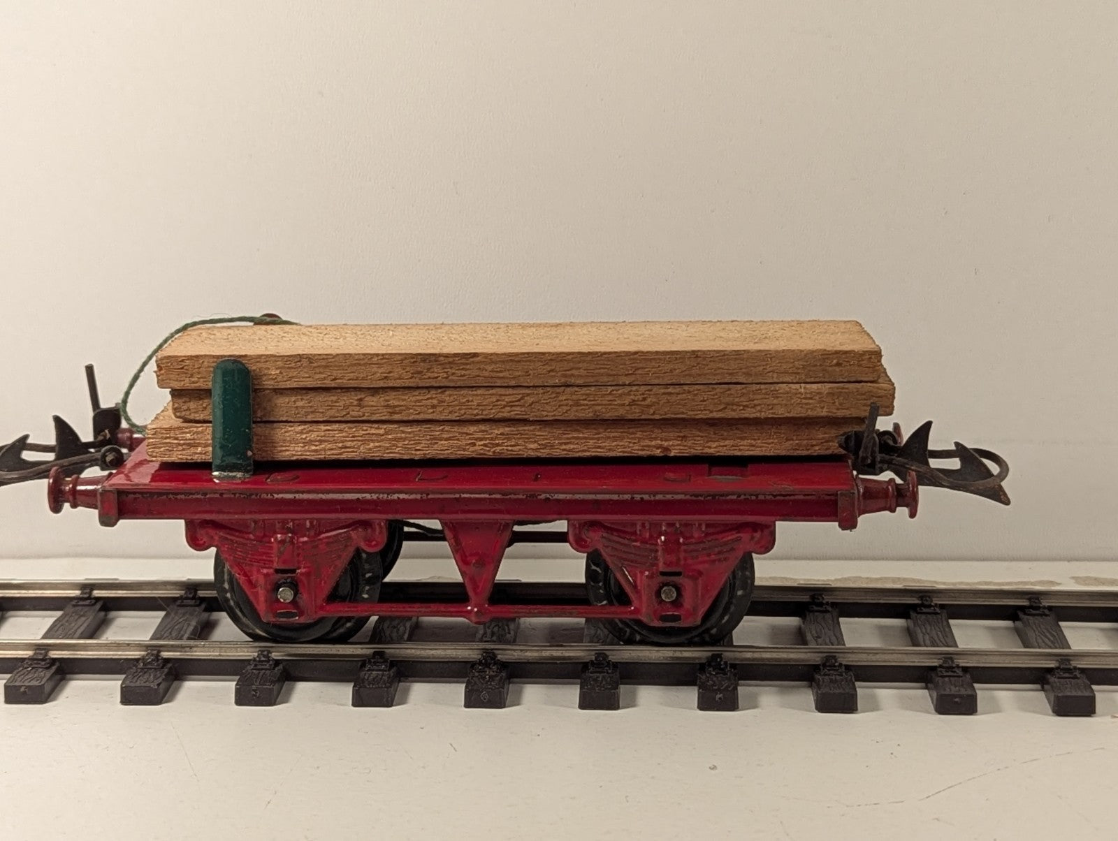 Hornby Meccano O Gauge Tinplate Flat Wagon with Timber Load