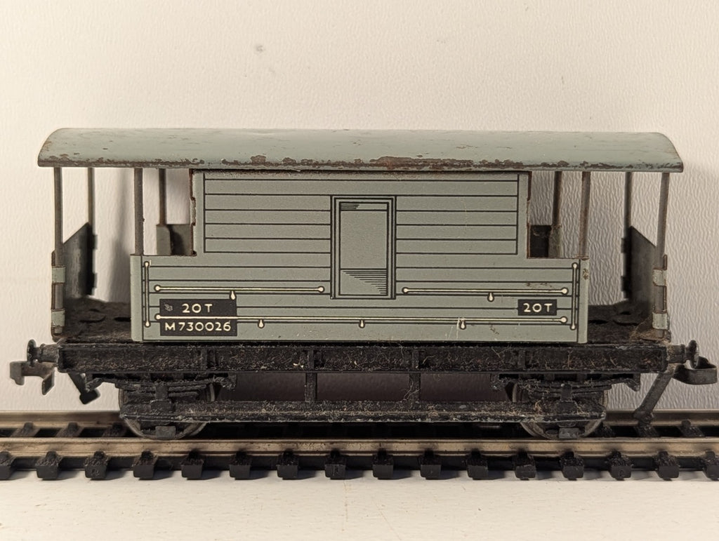 Hornby Dublo 32045 BR 20 Ton Goods Brake Van OO Gauge