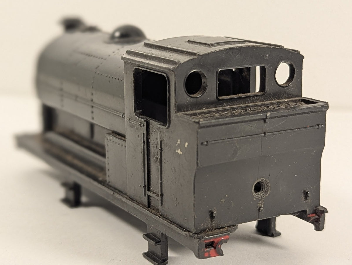 TRIANG R153 BODY for BR BLACK 0-6-0 SADDLE TANK LOCOMOTIVE 748