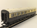Hornby OO Gauge GWR Chocolate & Cream Brake Coach 4913