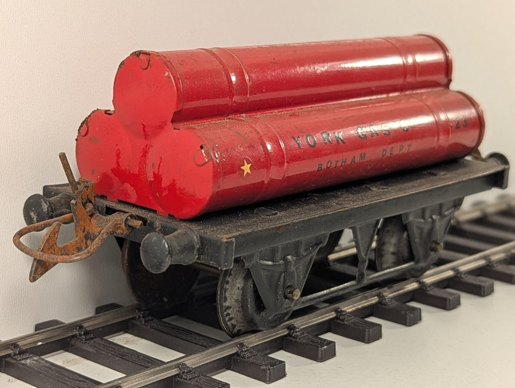 Hornby R161 O Gauge Gas Cylinder Wagon - renamed