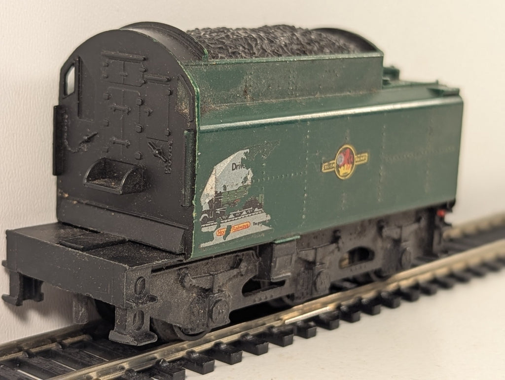 Hornby Tri-ang OO Gauge Britannia Tender BR Green - Spares/Repairs