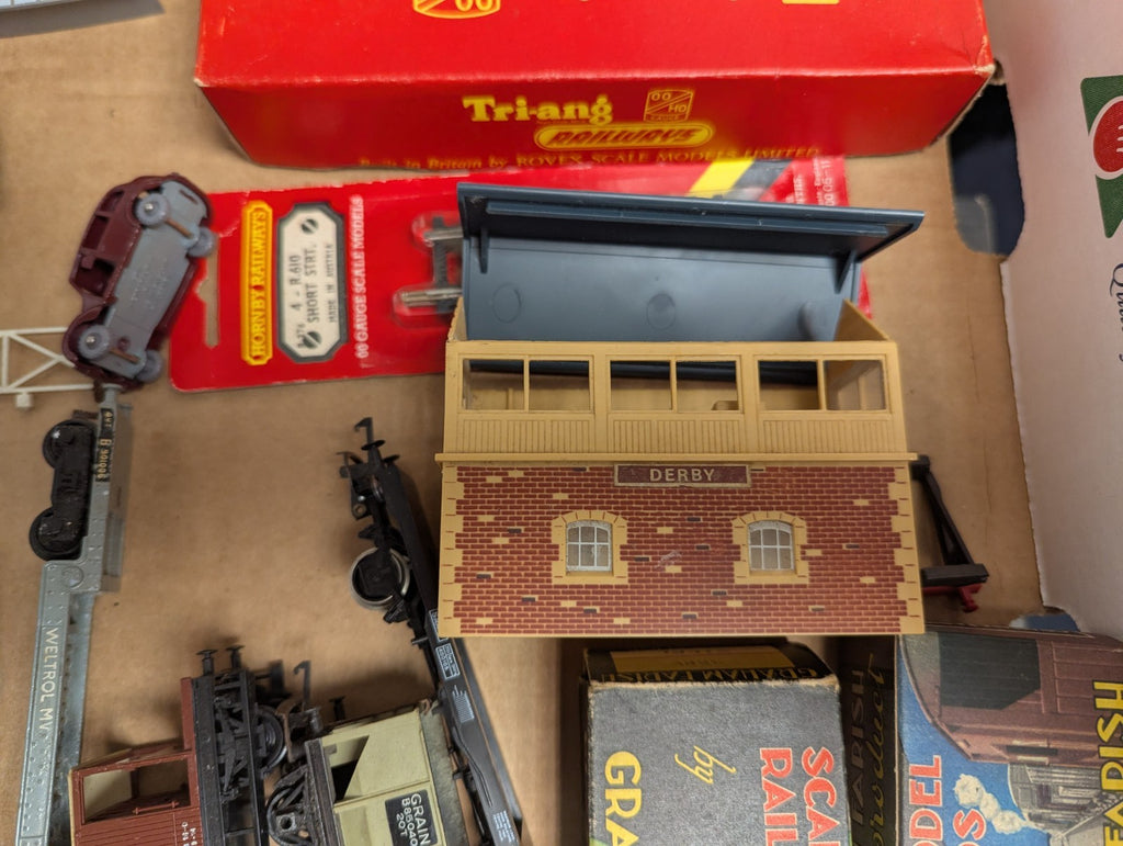 OO Gauge Job Lot of Model Railway Spares