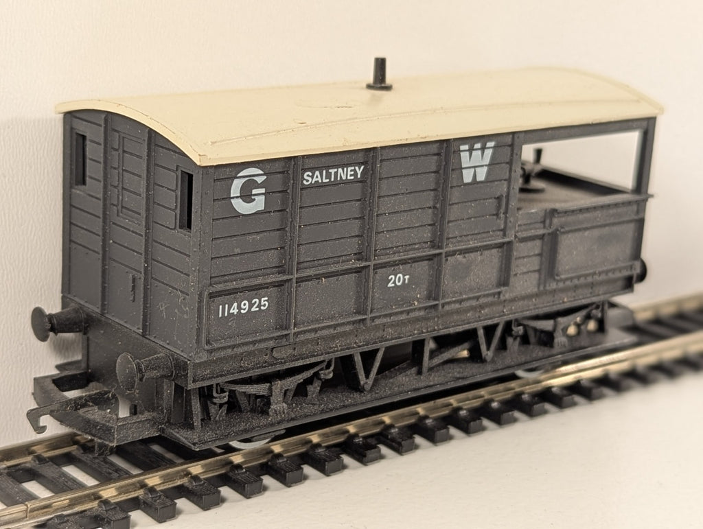 Hornby R714 – GWR 20T ‘Toad’ Brake Van ‘Saltney’