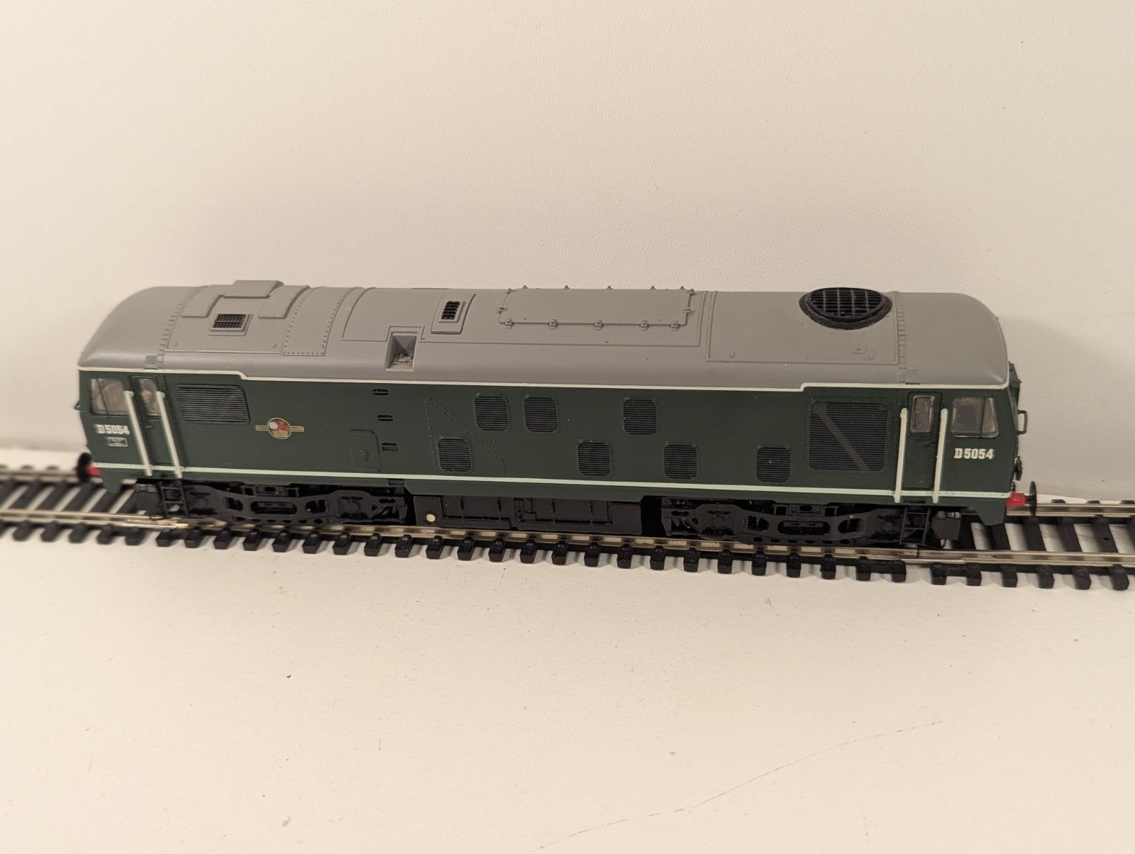 Bachmann 32-426 OO BR Green Class 24 Diesel Loco - Boxed