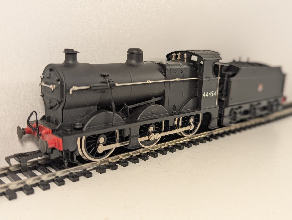 Airfix Railway System 54123-9 4F Fowler 0-6-0 Tender Engine BR Unlined Black