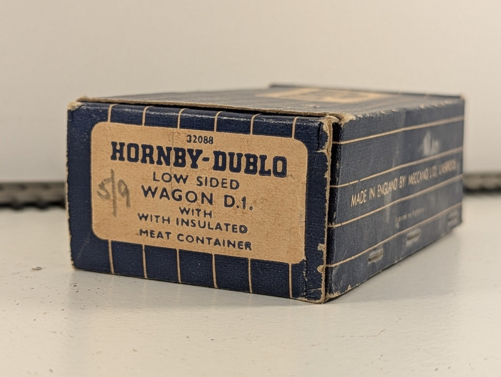 HornbyDublo 32088 OOGauge Low-SidedWagon with BR Insulated MeatContainer - Boxed