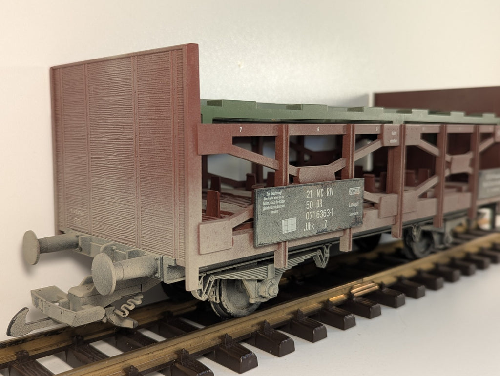 Piko G Gauge Weathered Acid Chemical Wagon – Missing Barrels