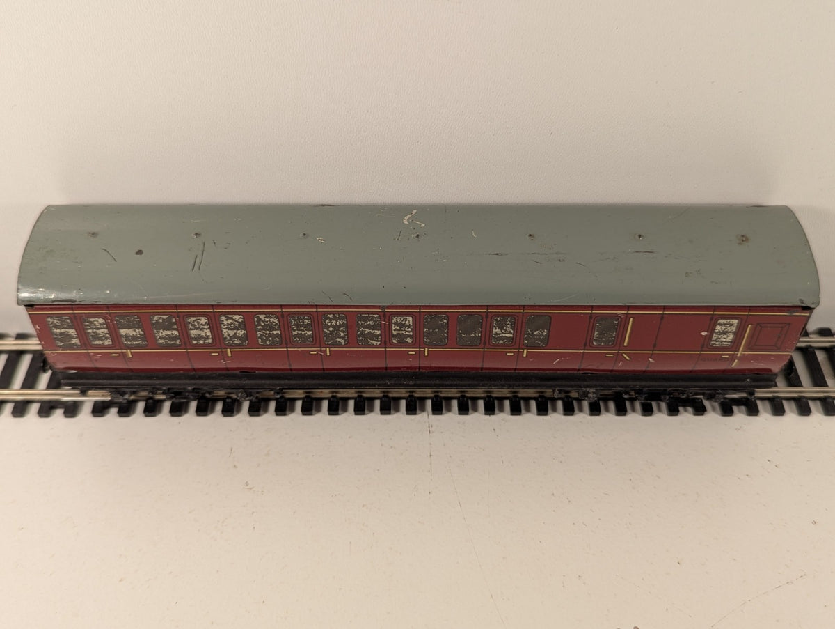 Hornby Dublo OO Gauge Tinplate BR Mk1 Suburban Brake Coach Maroon