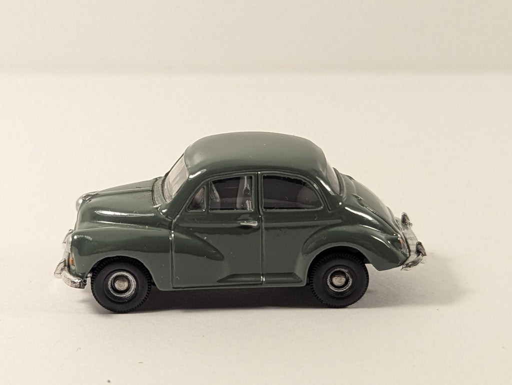 Trackside OO Gauge Morris Minor 1000 Saloon Die-cast Model Vehicle Dark Green