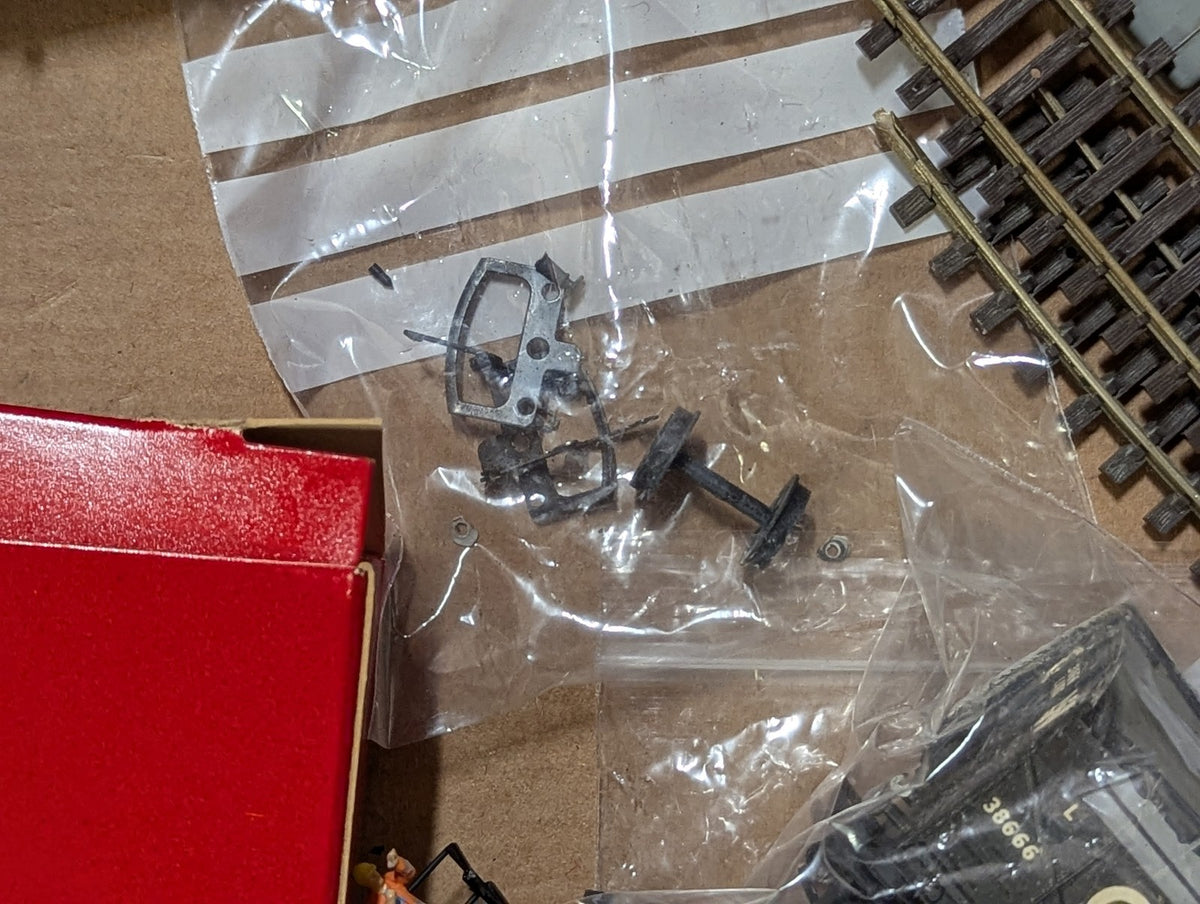 Hornby Dublo OO Gauge Track, GWR Coach and Mixed Wagons Job Lot