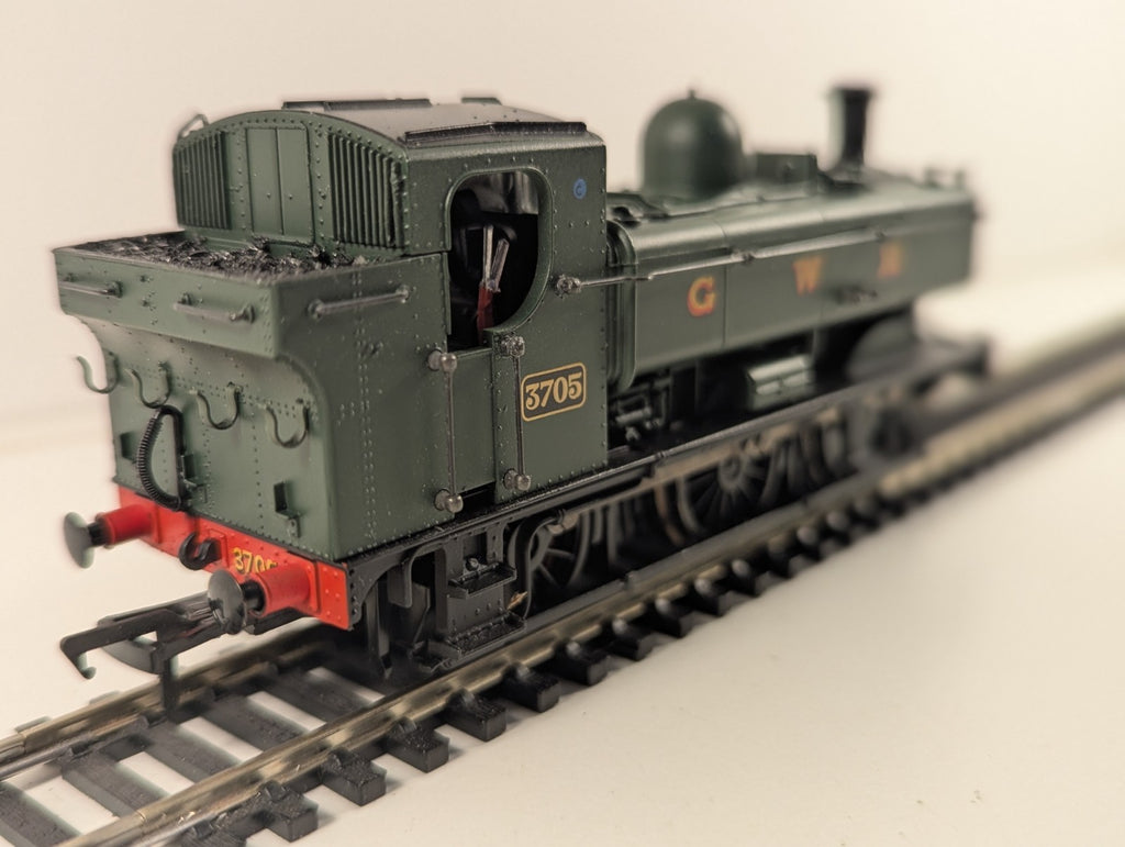 Bachmann 32-204 OO Gauge GWR 8750 Class Pannier Tank – Renumbered in GWR Green