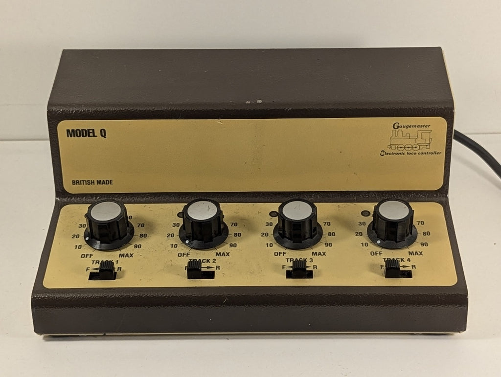 Gaugemaster Model Q Controller 4 Way Controller
