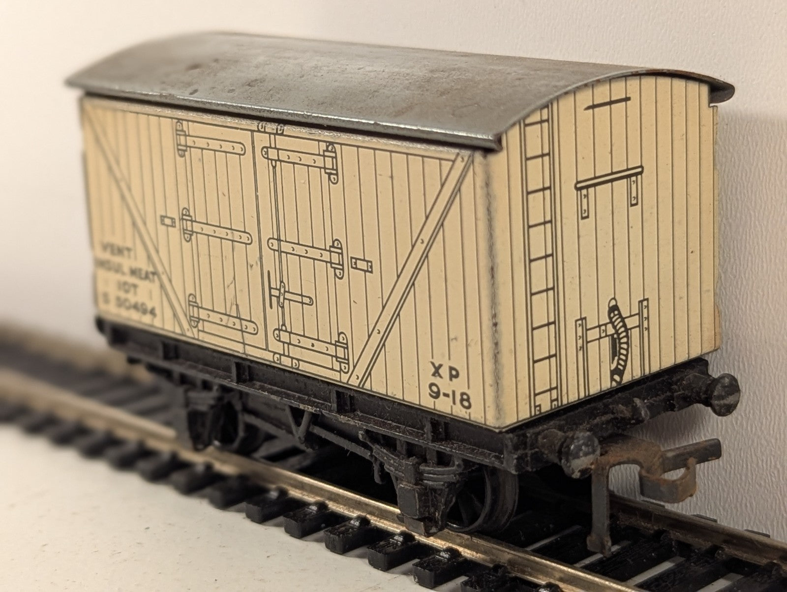 Hornby Dublo "Vent Insul Meat" Van S50494 OO Gauge - Boxed