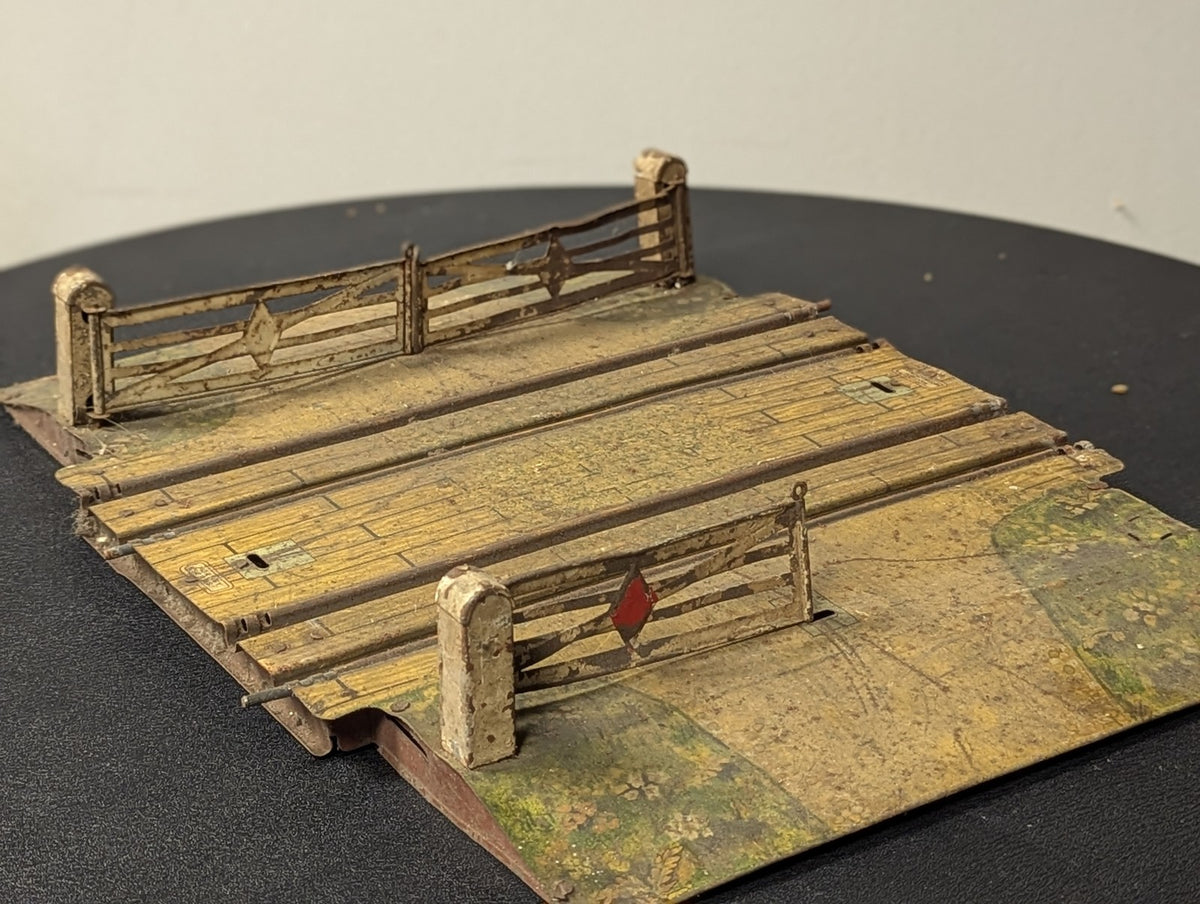 Hornby O Gauge No. 1 Level Crossing Double