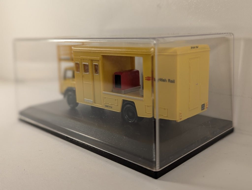Oxford Diecast OO Gauge Bedford TK Emergency Bridging Unit - Open