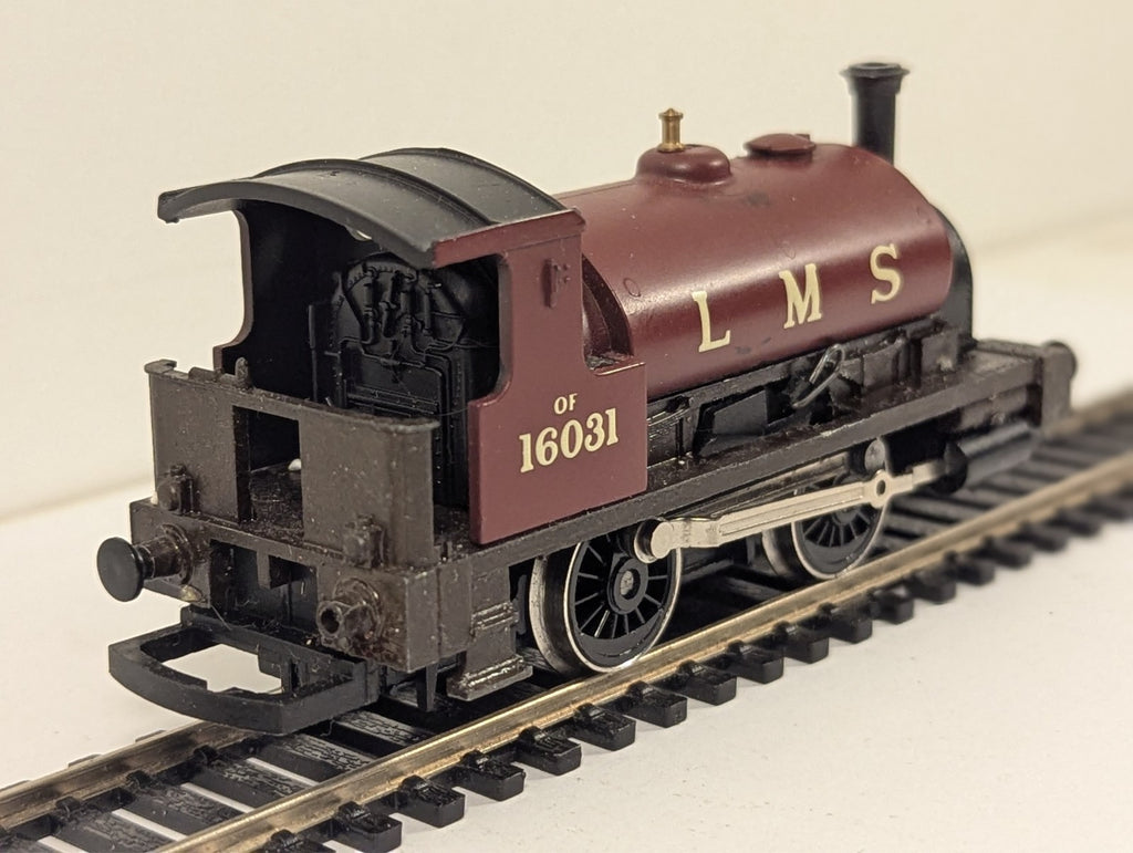 Hornby R152 LMS Class 0F "Pug" 0-4-0ST Locomotive Maroon - Spares/Repairs