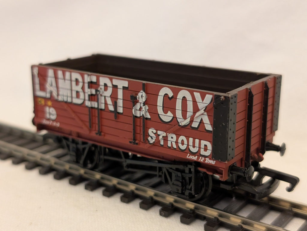 Bachmann OO Gauge Lambert & Cox 12 Ton 7 Plank Open Wagon Goods Wagon
