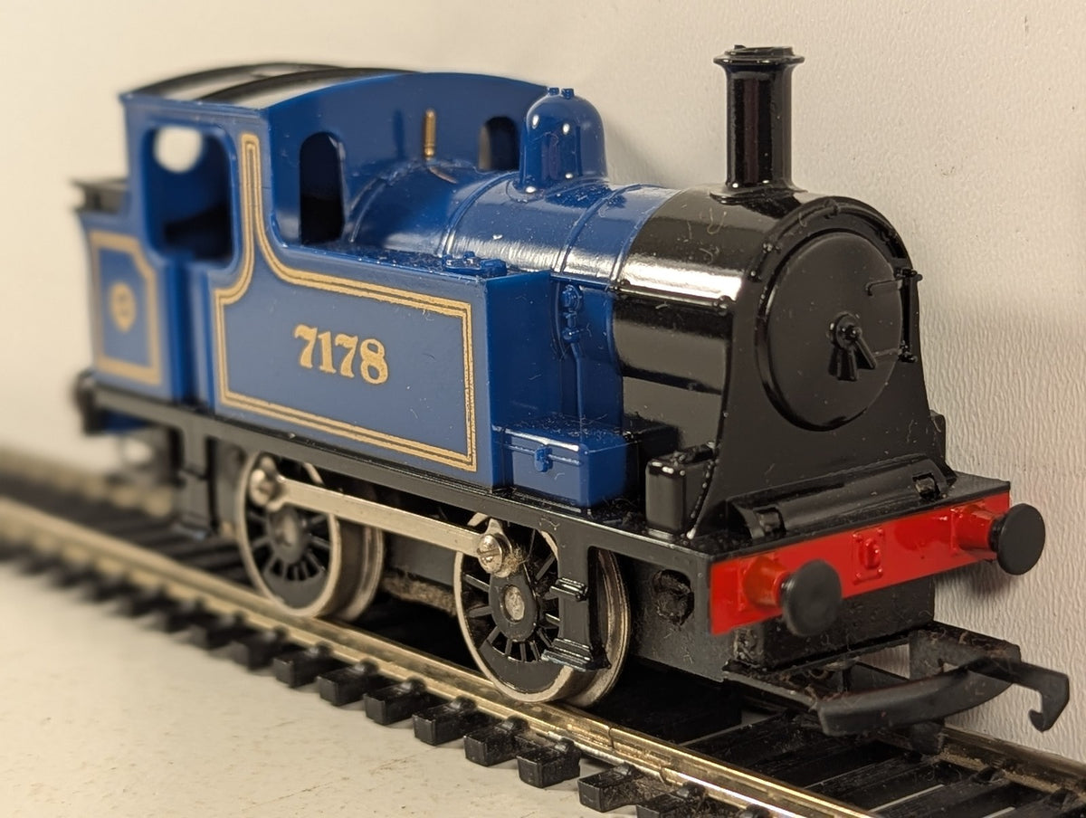 Hornby OO Gauge 0-4-0 Steam Tank Locomotive Steam Locomotive 7178 Blue R.255