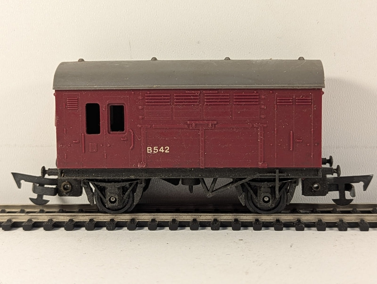 Tri-ang OO Gauge Horse Box Goods Wagon B542 BR Maroon R.123