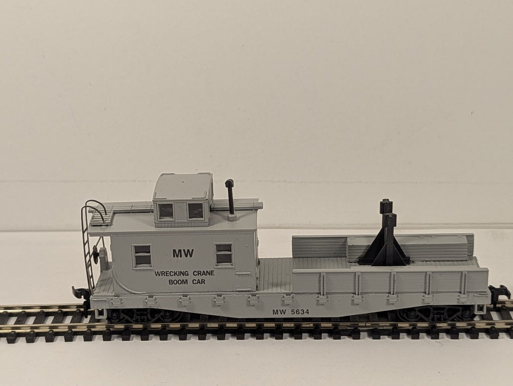 Athearn HO Scale Wrecking Crane Boom Car Rolling Stock MW 5634
