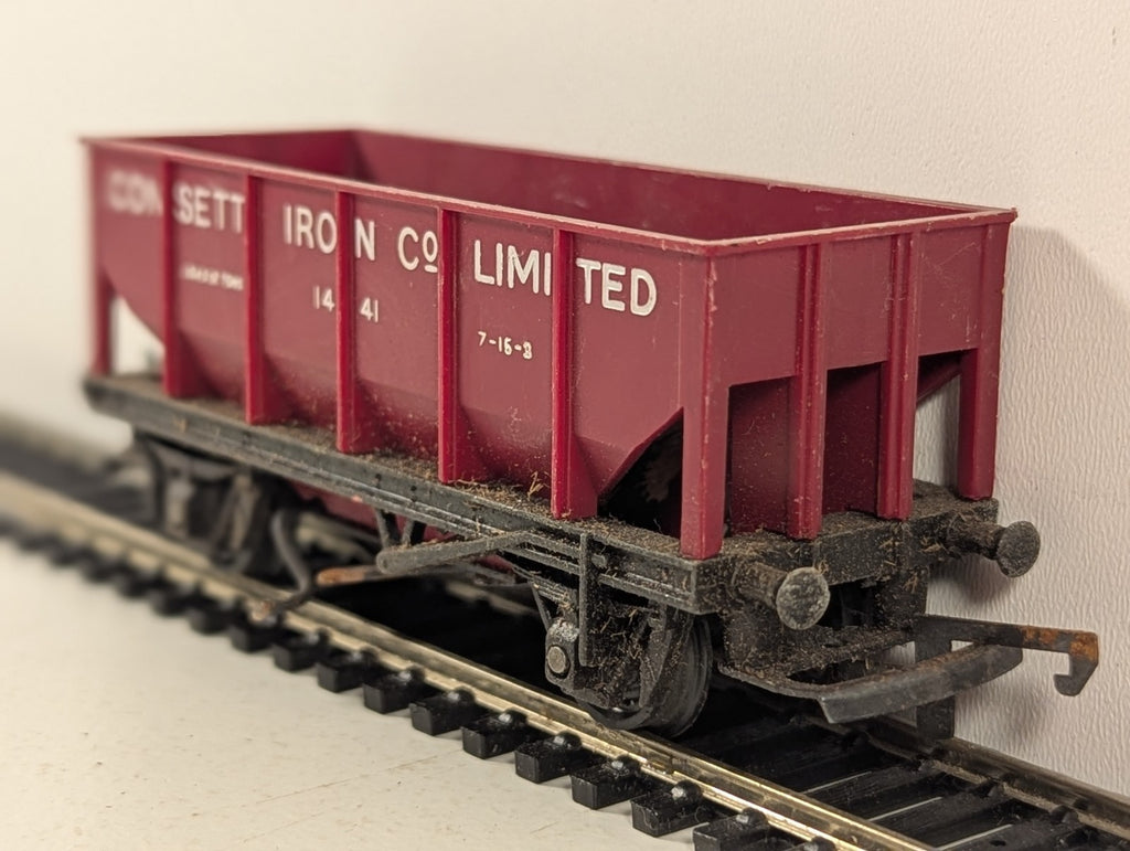 Tri-ang OO Gauge Consett Iron Co. Limited Hopper Wagon 1441 Consette