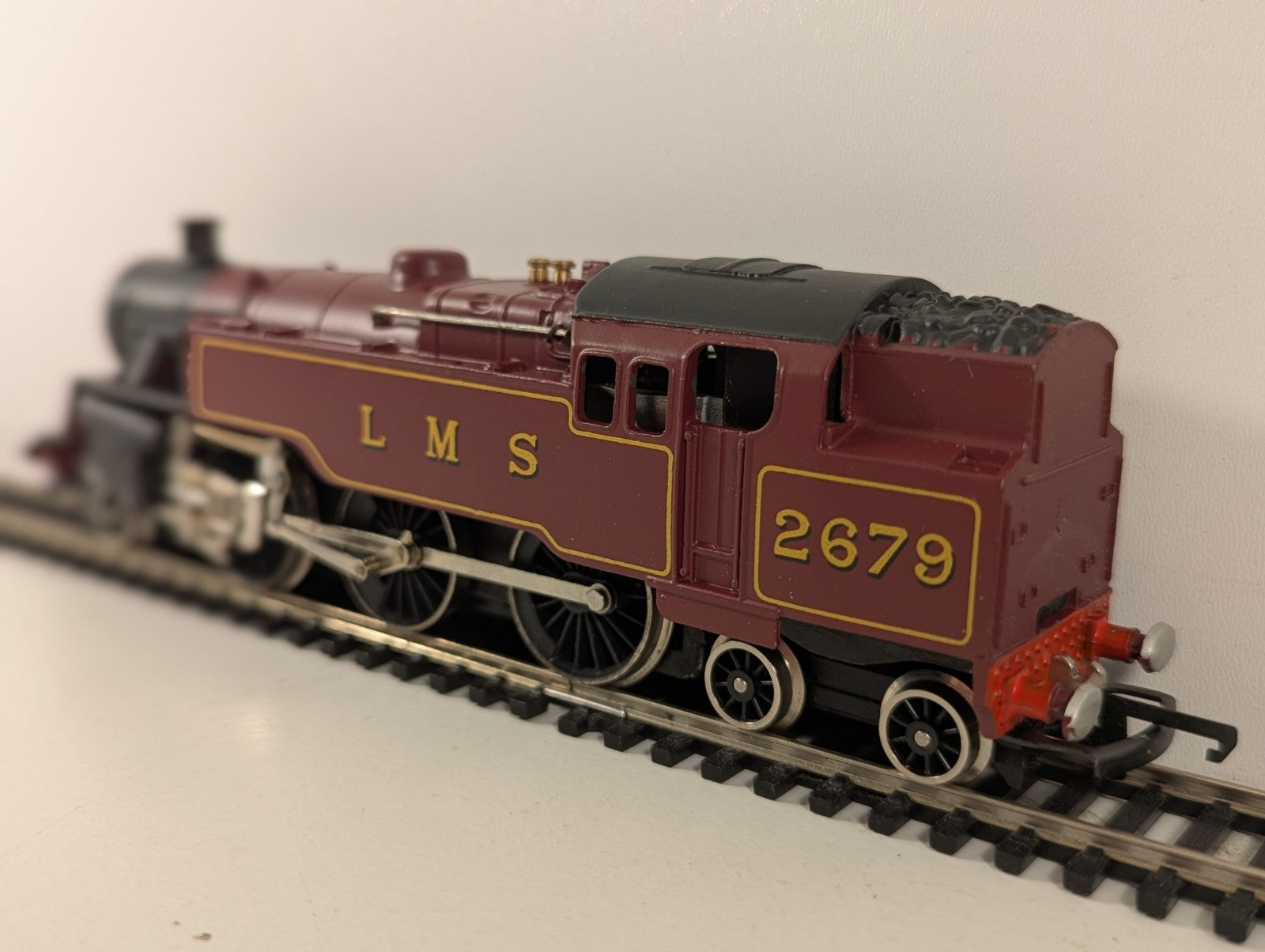 Wrenn W2219 OO Gauge LMS Standard Tank 2-6-4T Maroon
