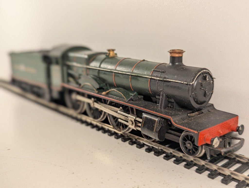 Hornby OO Gauge GWR Class 4900 Hall Class 'Kneller Hall' Locomotive