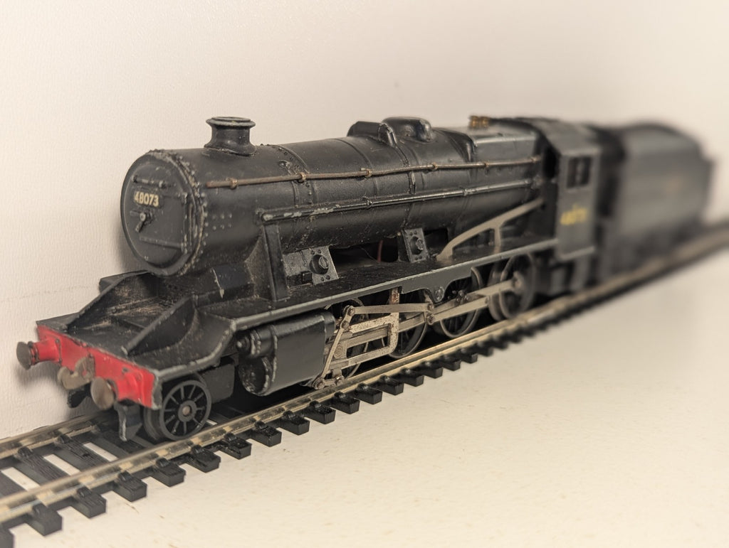 Hornby Dublo OO Gauge Stanier Class 8F 2-8-0 Steam Locomotive 48073