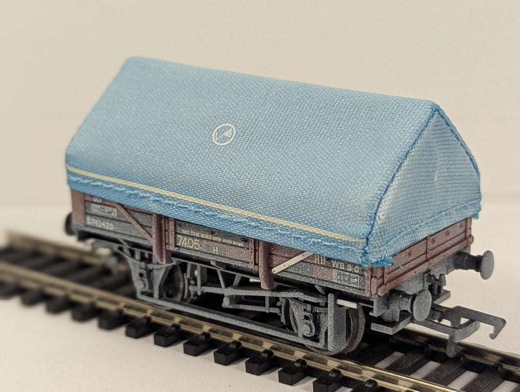 Bachmann Branch-Line OO Gauge 5 Plank China Clay Wagon with Hood Goods Wagon