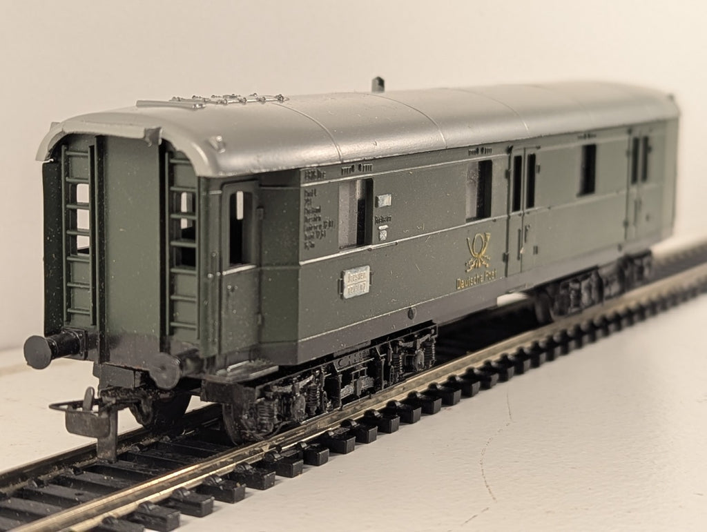Schicht HO Gauge Deutsche Post Mail Coach