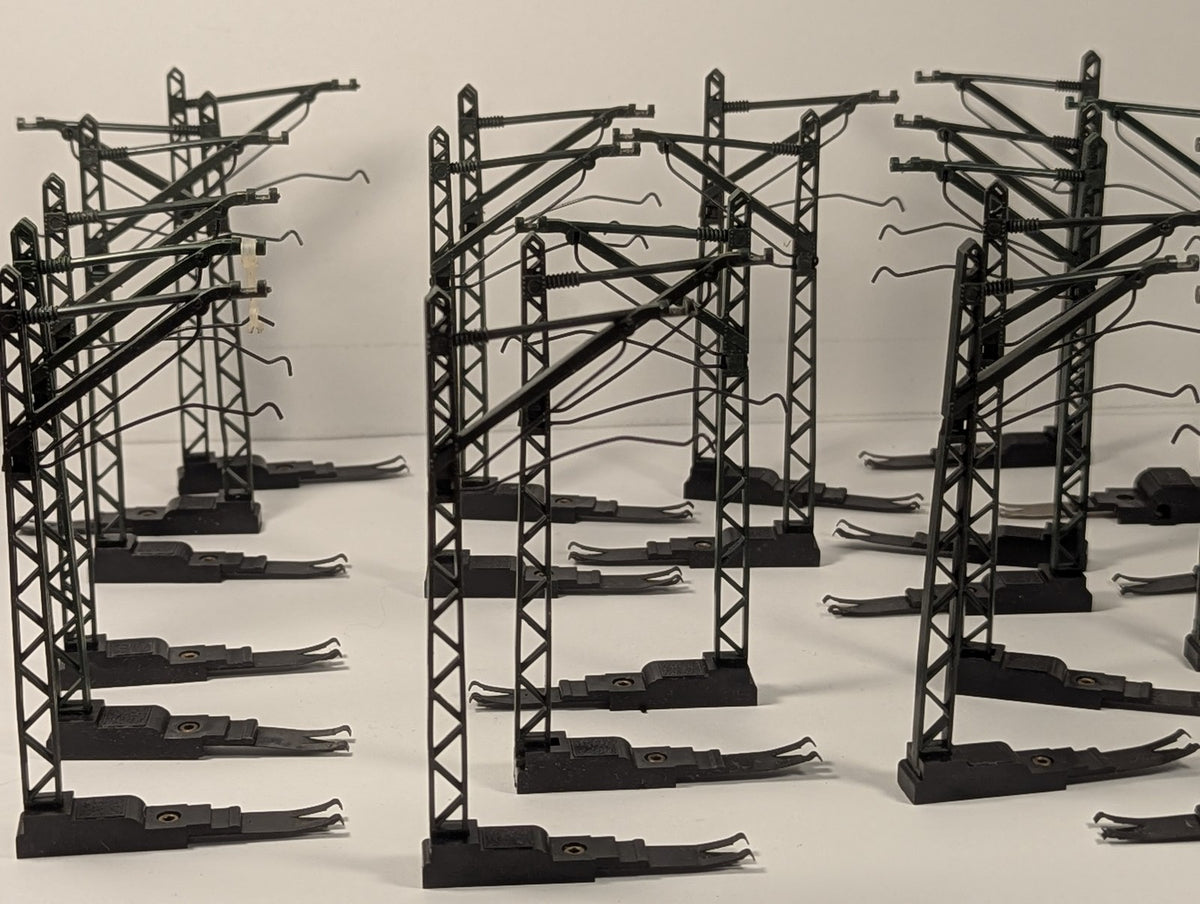 Tri-ang OO Gauge Overhead Catenary Masts