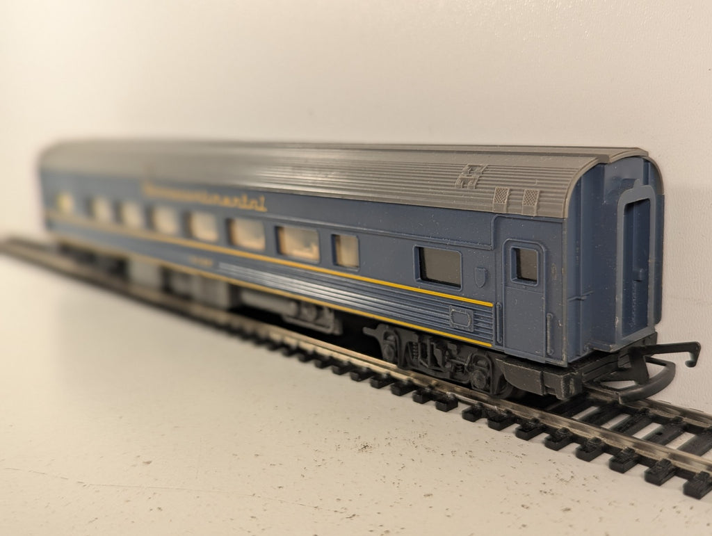 Tri-ang OO Gauge Transcontinental Dining Car Passenger Coach