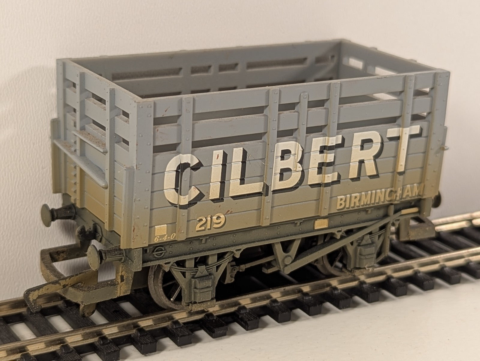 Hornby R6151 ‘Cilbert’ Coke Wagon – Numbers 219