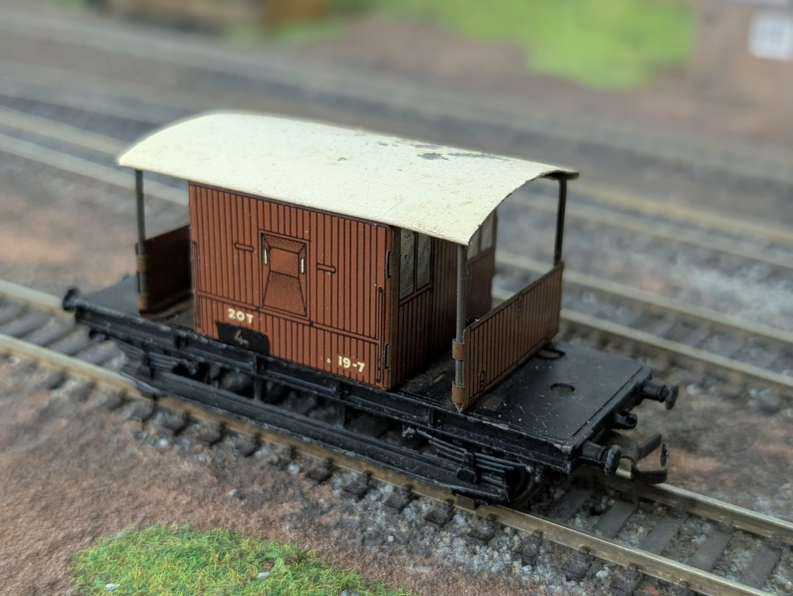Hornby Dublo 32016 Goods Brake Van 20T E178717