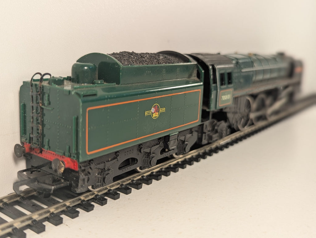 Hornby OO Gauge BR Standard Class 7 Britannia Class 'Oliver Cromwell
