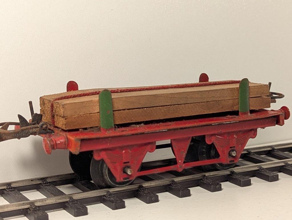 Hornby Series O Gauge Tinplate Timber Wagon Red