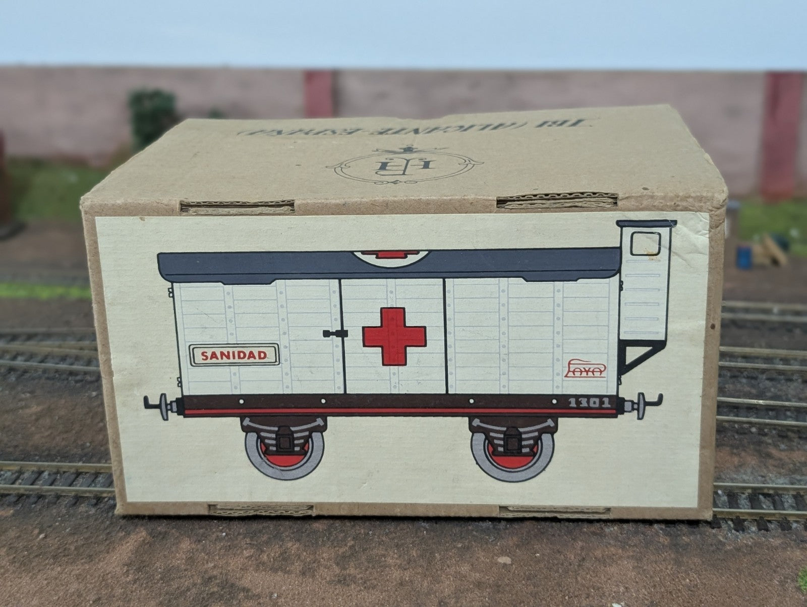 Red Cross Paya Ref. 1303 O Gauge Wagon
