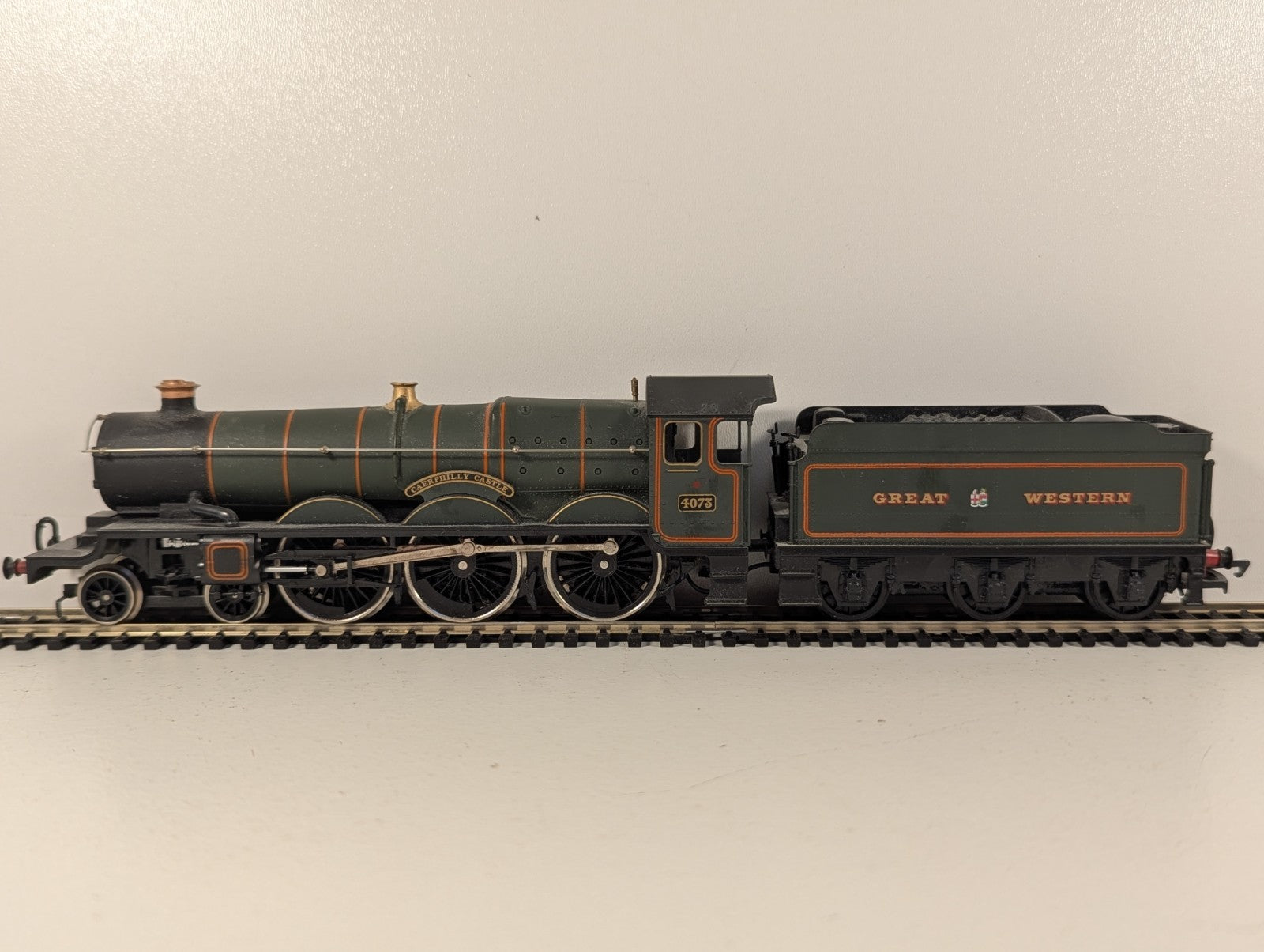 Great Model Railways 54124-2 Castle Class “Caerphilly Castle” GWR Green