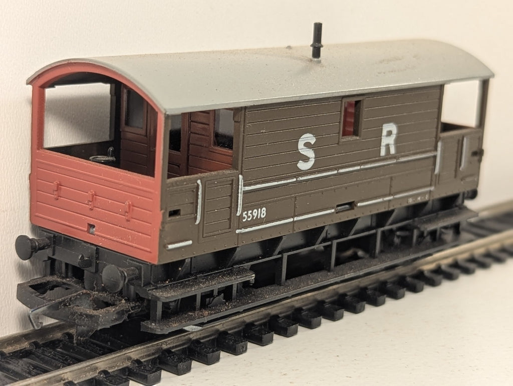 Hornby Railways R.029 SR 20 Ton Goods Brake Van