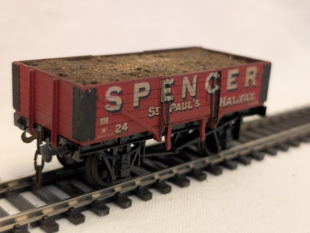 Airfix OO Gauge 7 Plank Wagon Spencer St Paul's Halifax Open Wagon
