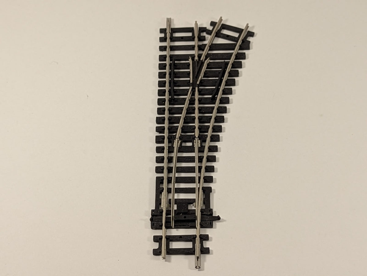 Hornby OO Gauge Right Hand Point Track R8073