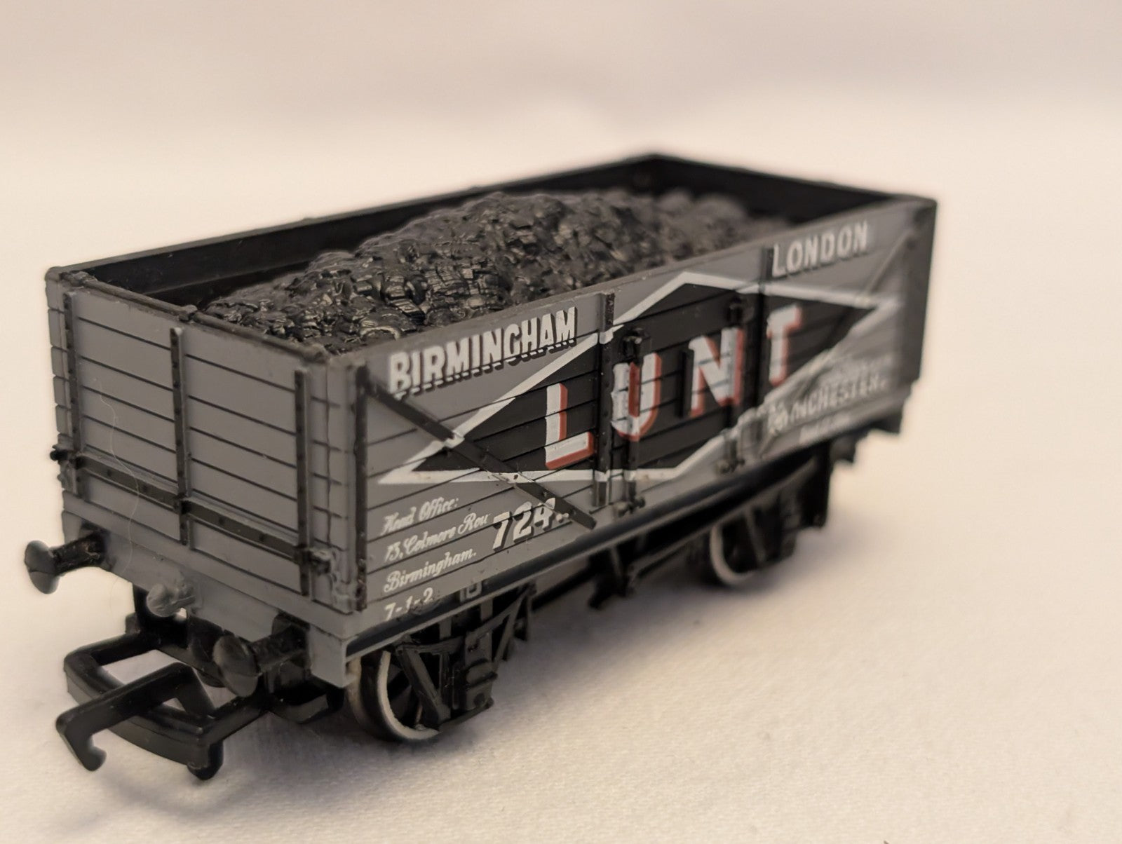 Bachmann OO Gauge 7 Plank Wagon Goods Wagon 724 Lunt
