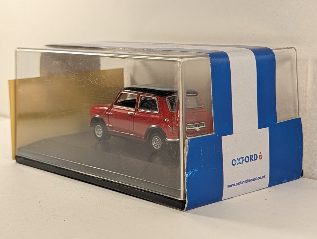 Oxford Diecast 1:76 Austin Mini Die-cast Model Car RBH 617D Red with Black Roof