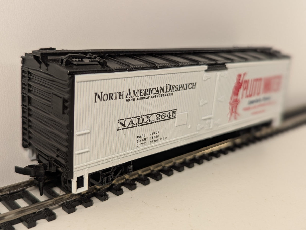 Athearn HO Gauge Pluto Water Advertising Boxcar