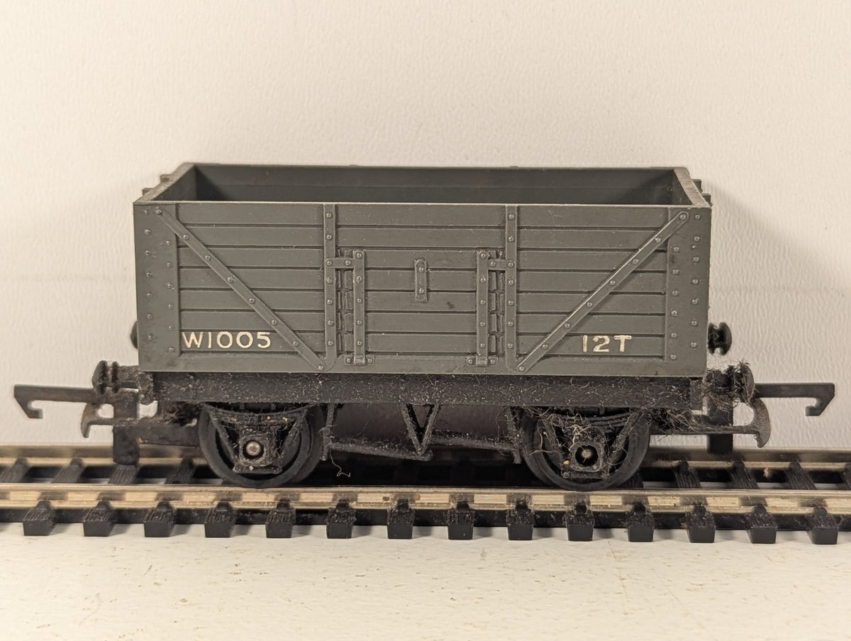 Tri-ang OO Gauge 5-Plank 12 Ton Open Wagon Goods Wagon W1005 BR Grey R10